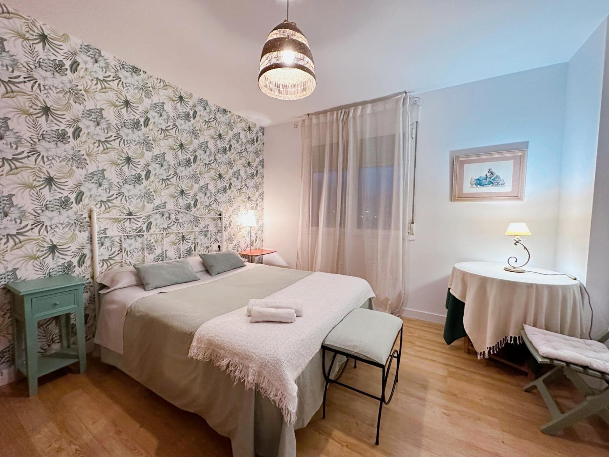 Apartamento Suite Los Deportes Ponferrada Bagian luar foto